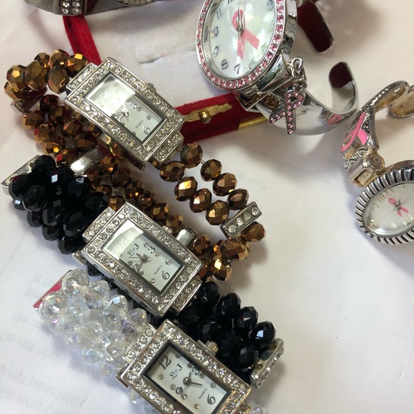 L. J.bead watch, new battery - Picture 3 of 15